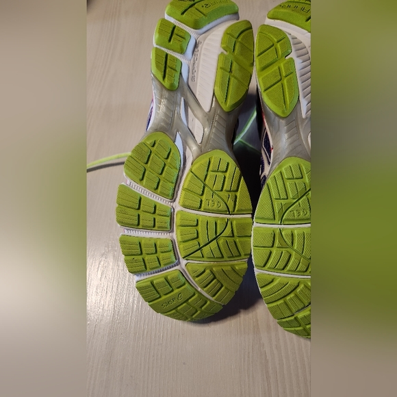 ASICS Gel GT-2000 Dynamic Duomax Guidance Line AHAR+ Ladies Size 9 - worn once - Picture 10 of 13